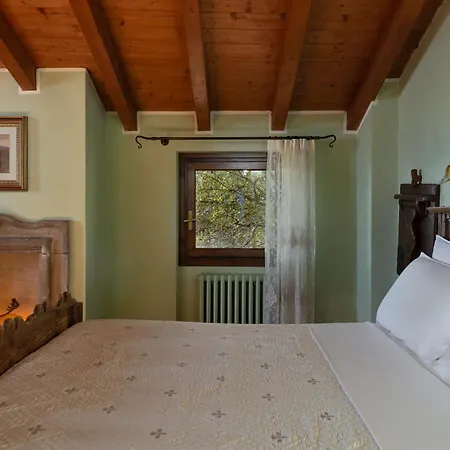 Farm stay Dimora Bolsone Gardone Riviera