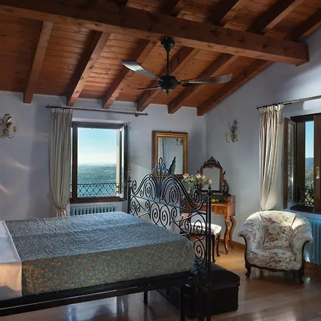 Farm stay Dimora Bolsone Gardone Riviera
